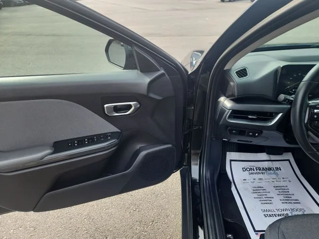 Used 2025 Black Kia EX image 15