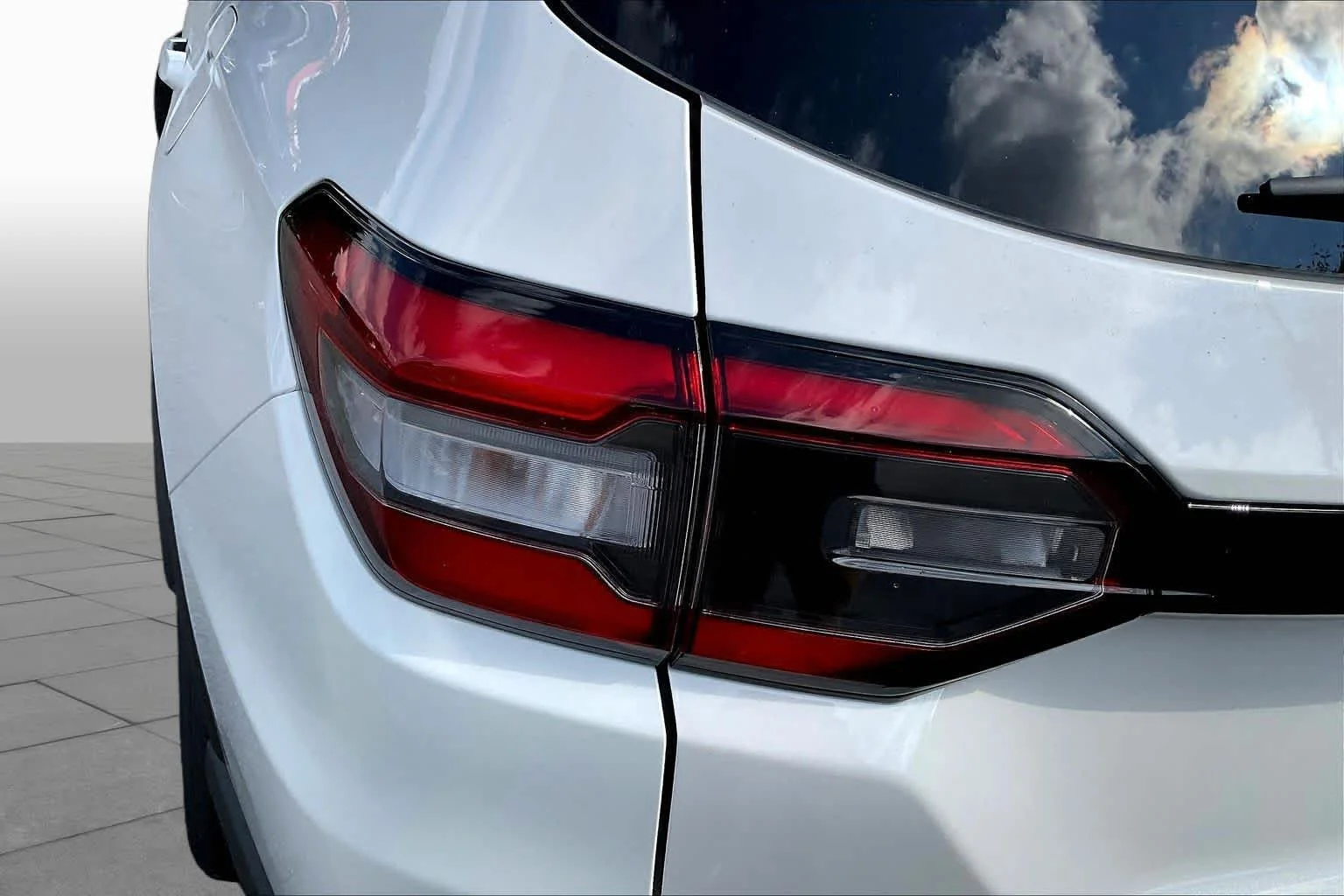 New 2026 Platinum White Pearl Honda EX-L image 14