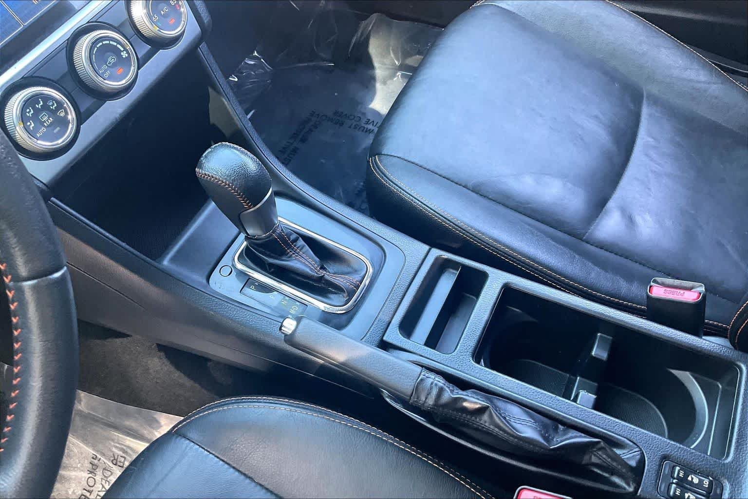 Used 2016 Dark Gray Metallic Subaru Limited image 15