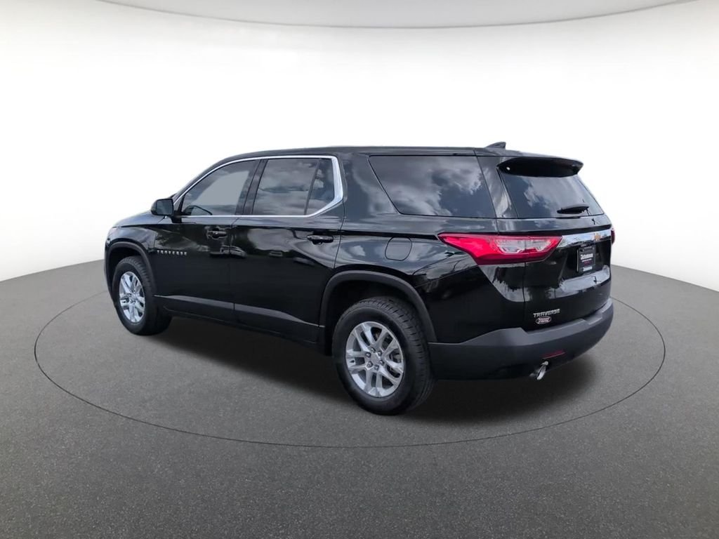 Used 2021 Black Chevrolet LS image 9