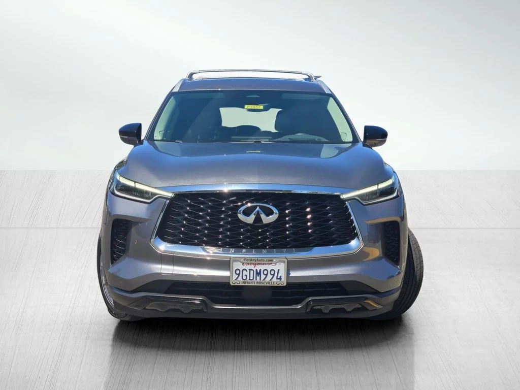 Used 2023 Graphite Shadow INFINITI LUXE image 2