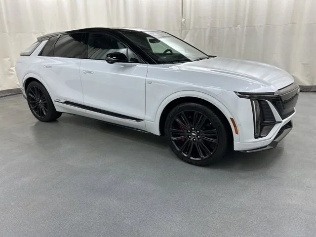 2026 Cadillac Lyriq V Series's photo