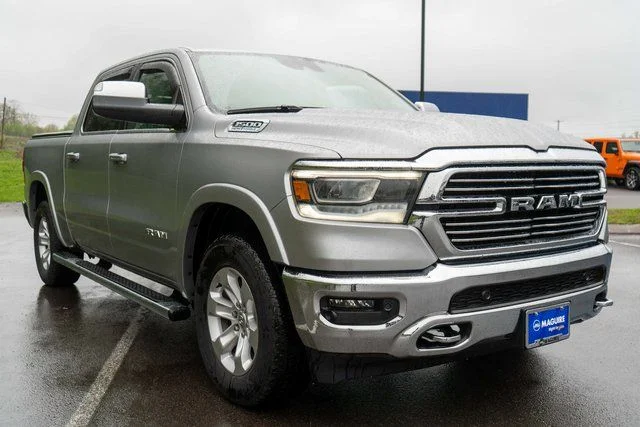 Used 2022 Silver Ram Laramie image 4