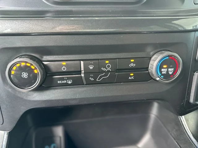Used 2021 Black Ford XL image 19