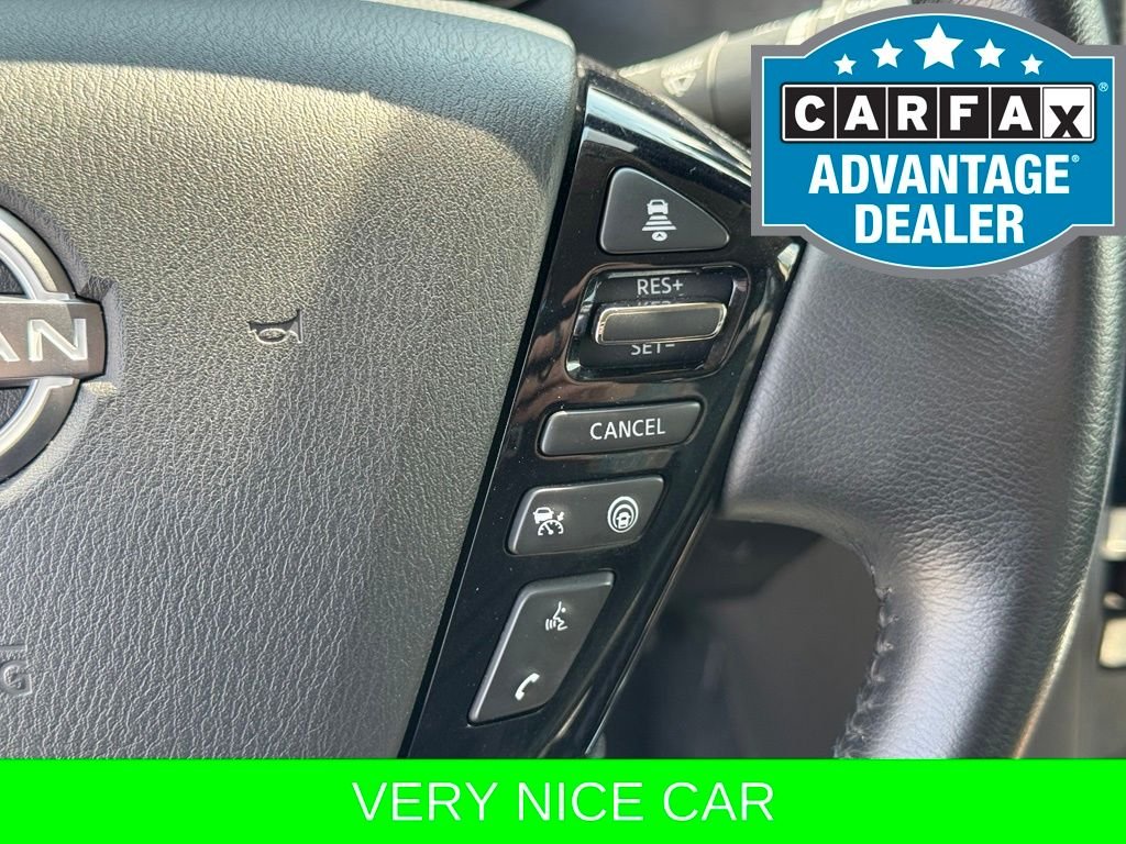Used 2022 White Nissan SL image 31