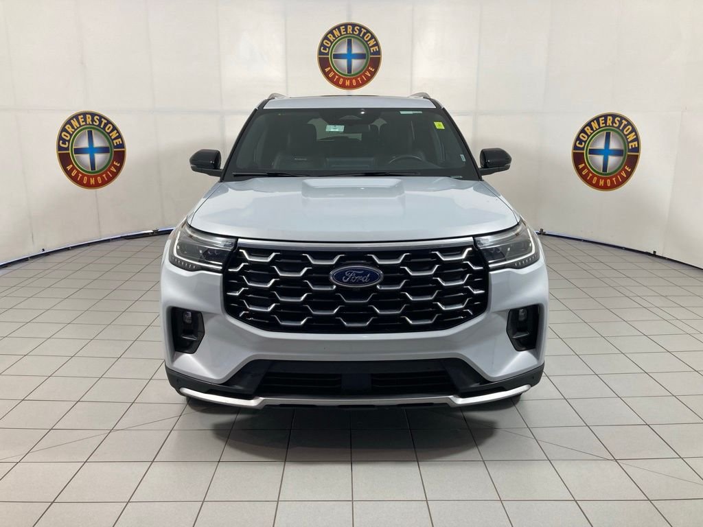 Used 2025 White Ford Platinum image 18
