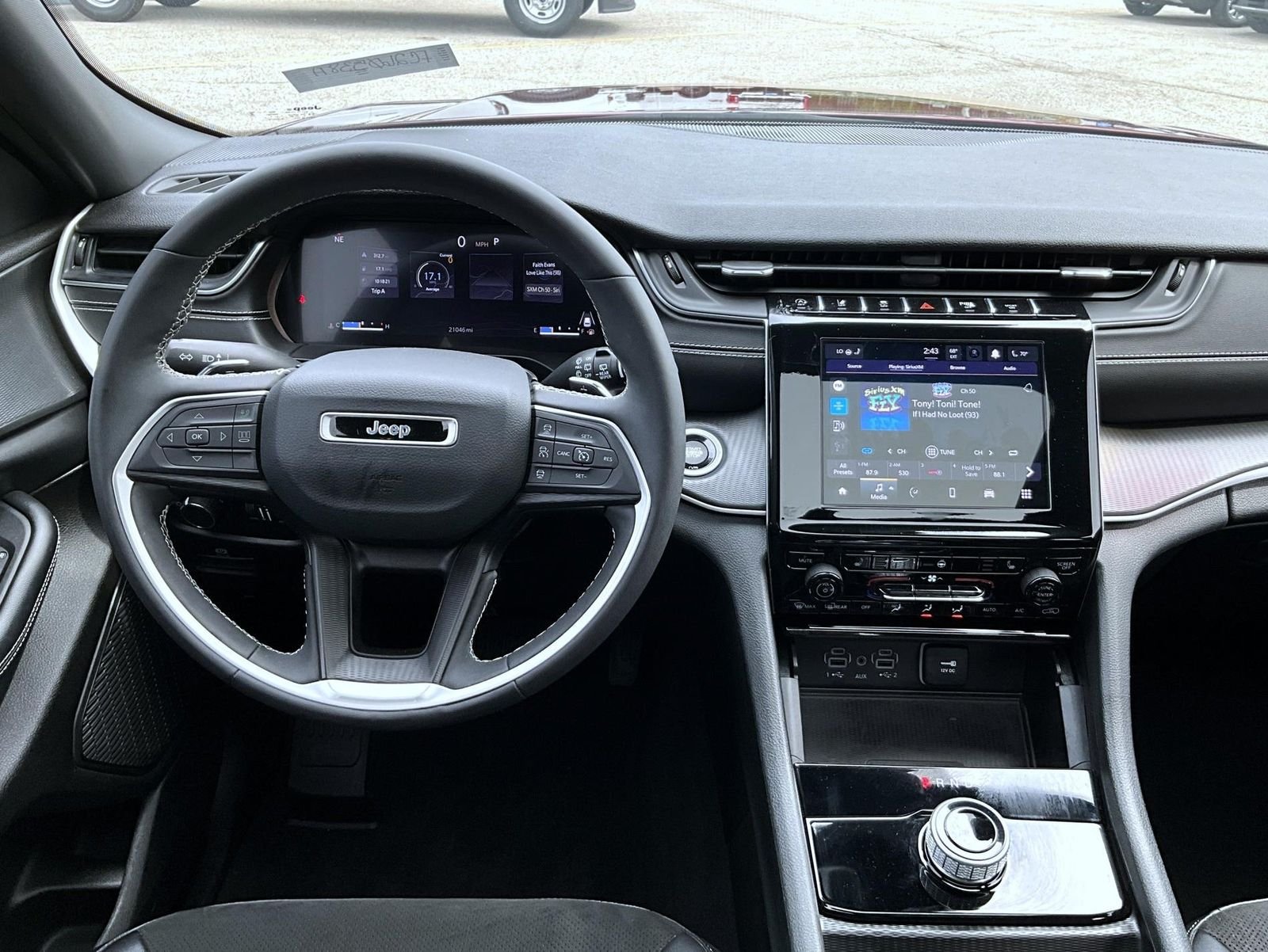 Used 2023 Red Jeep Altitude X image 13
