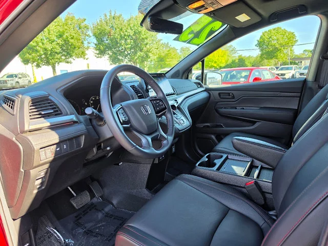 2025 Honda Odyssey Sport L - Photo 21