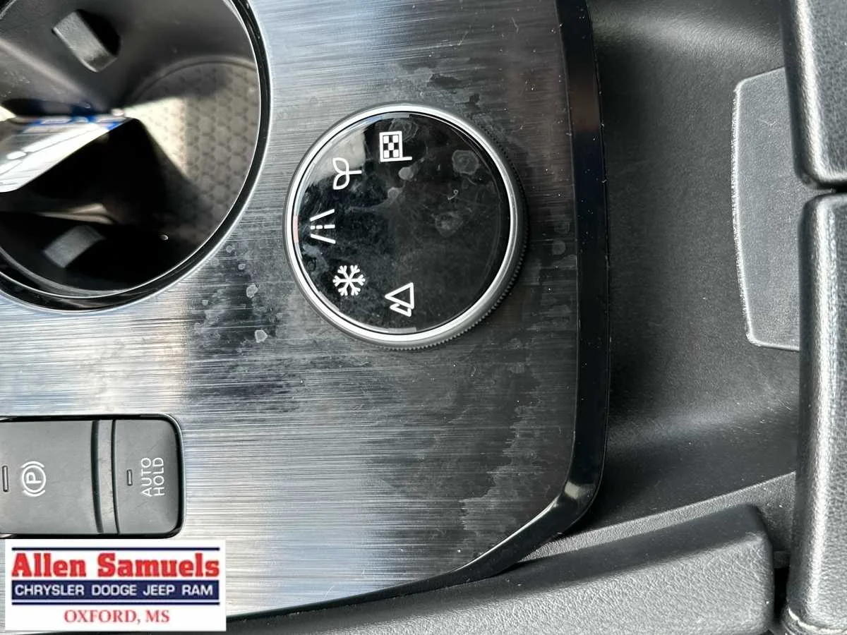 Used 2024 Super Black Nissan S image 33