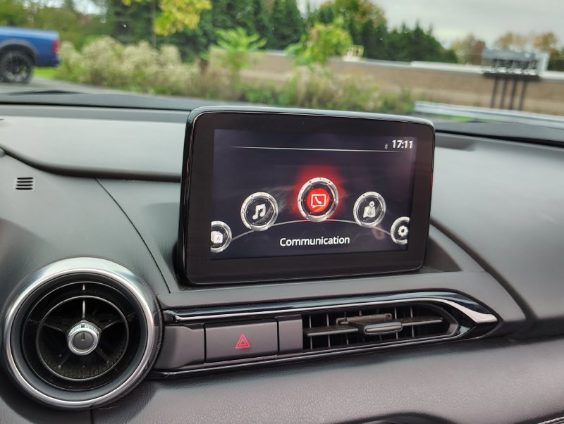 Used 2022 Red Mazda Grand Touring image 28