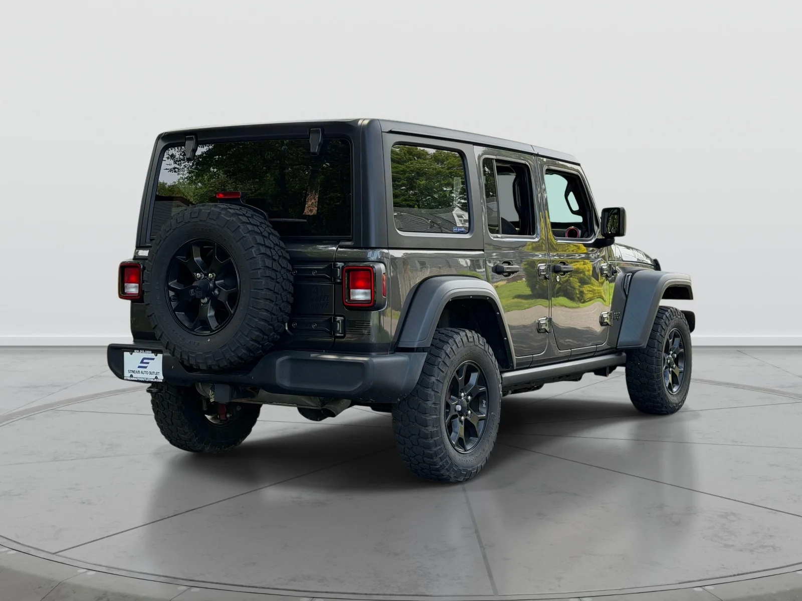 Used 2022 Gray Jeep Unlimited Willys image 6