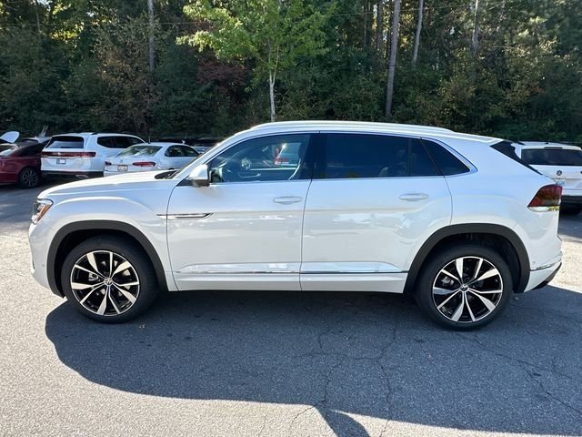 New 2026 Opal White Pearl Volkswagen 2.0T SEL Premium R-Line image 8