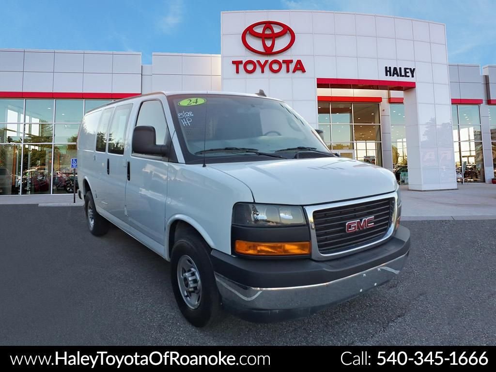 2024 GMC Savana 2500's photo
