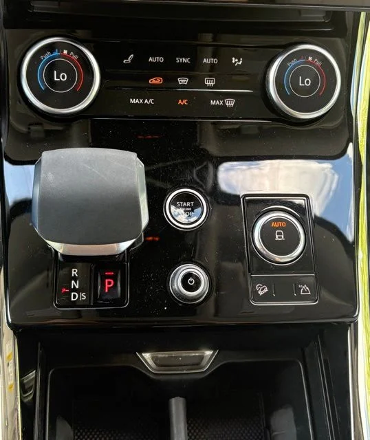 Used 2023 Blue Land Rover First Edition image 28