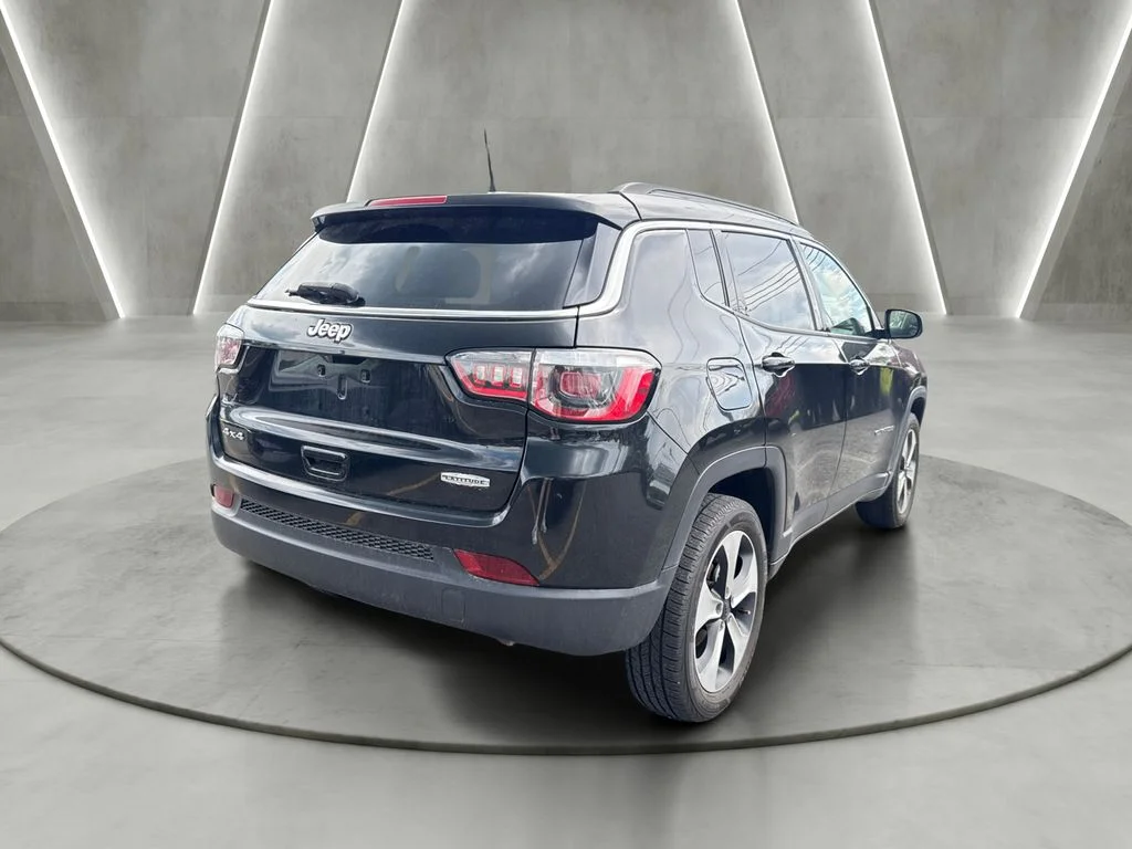 Used 2020 Black Jeep Latitude image 7