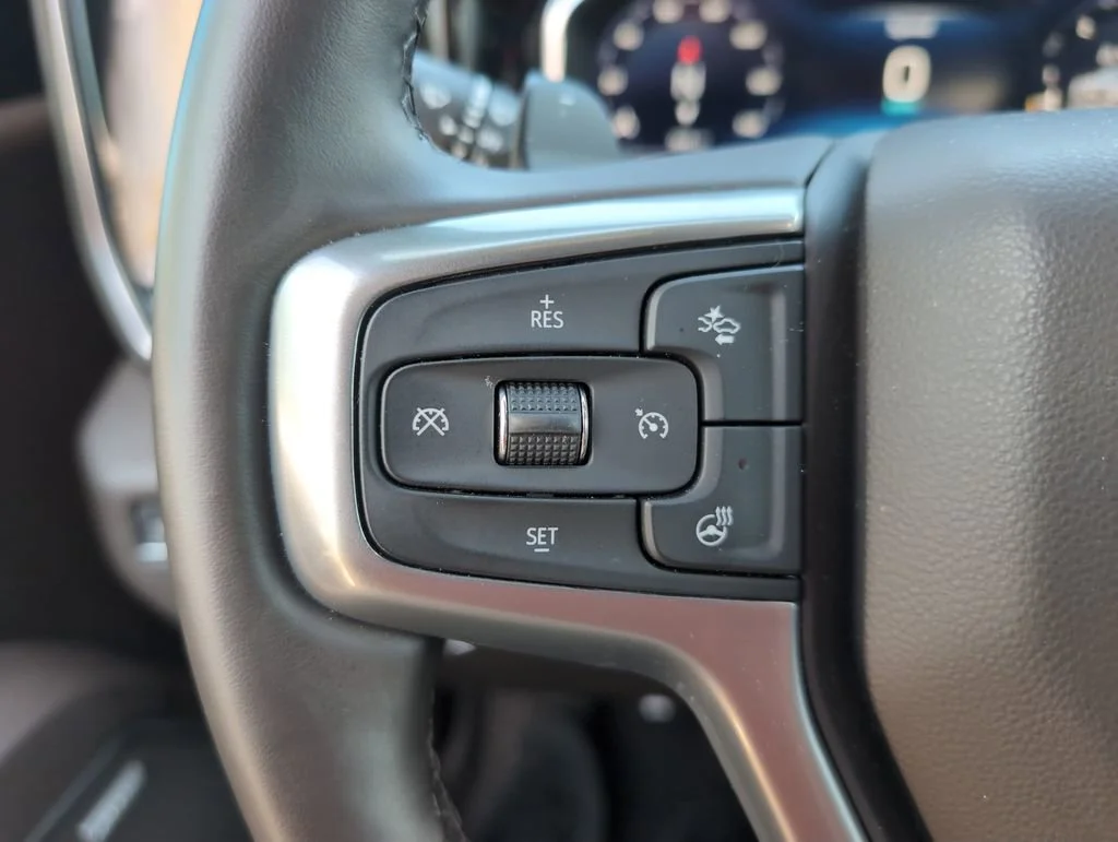 2025 Chevrolet Silverado 1500 LTZ - Photo 19