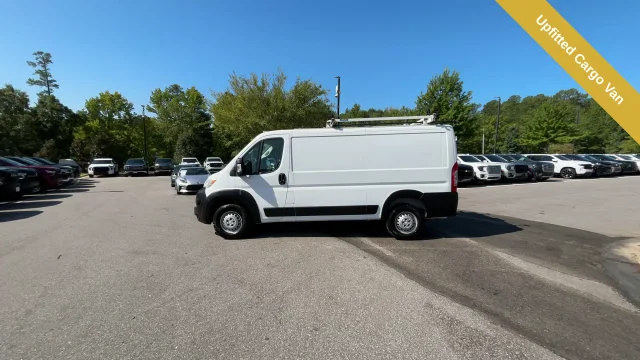 Used 2024 White Ram Base image 2