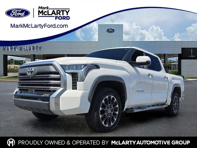 2023 TOYOTA TUNDRA LIMITED CREWMAX 5.5' BED
