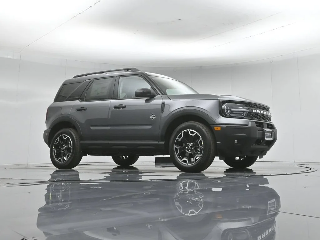 New 2026 Gray Ford Outer Banks image 6