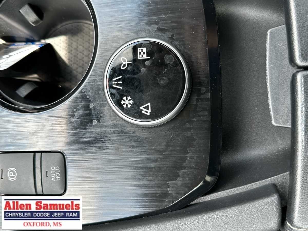 Used 2024 Super Black Nissan S image 33