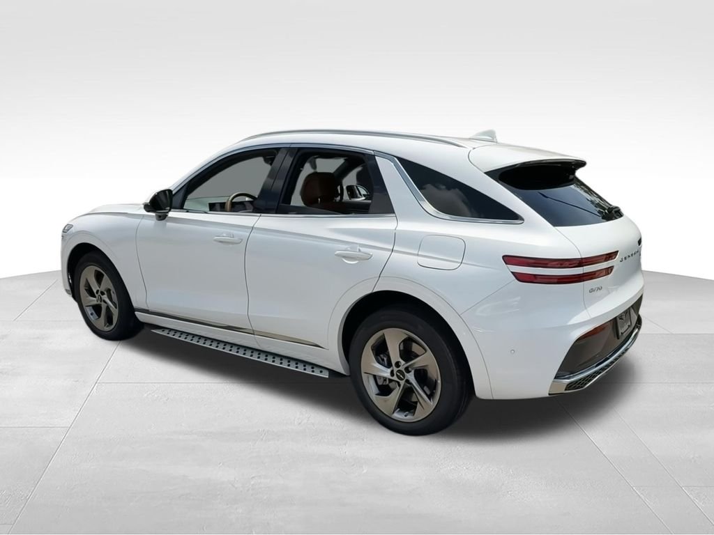 New 2026 White Genesis 2.5T Advanced image 6