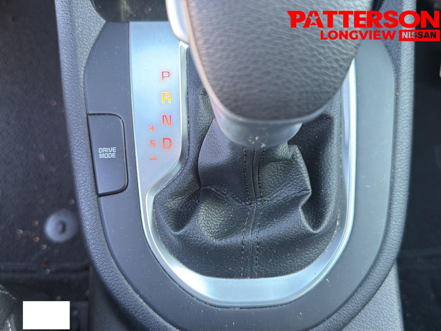 Used 2024 Snow White Pearl Kia LXS image 12