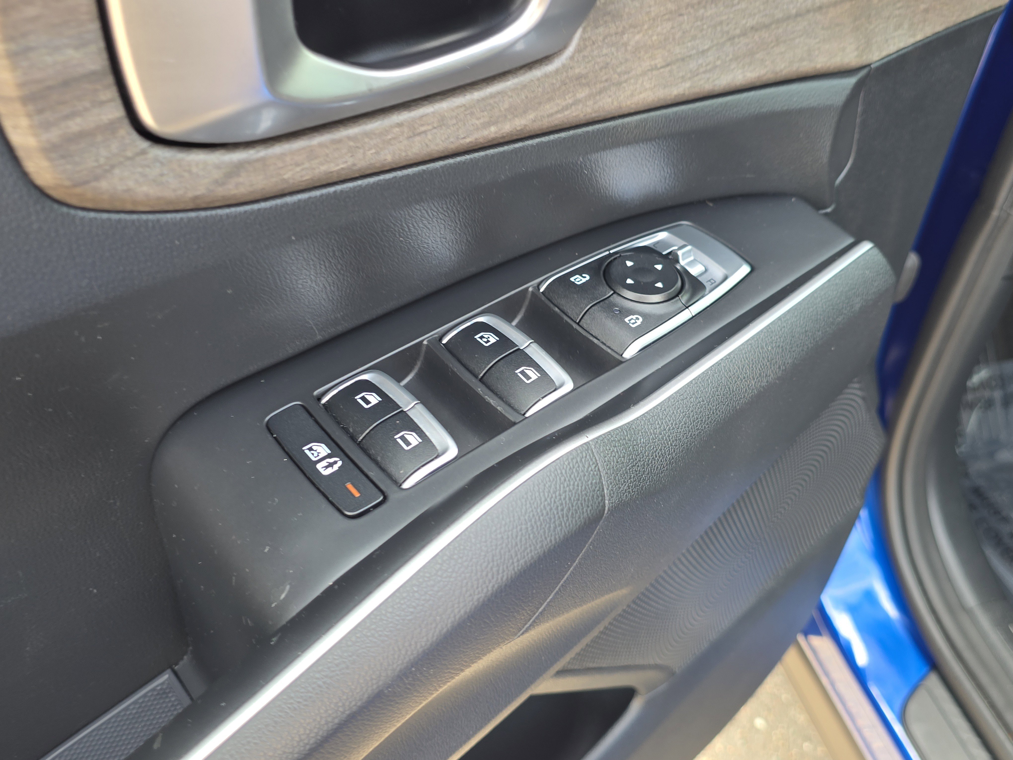 Certified Used 2022 Sapphire Blue Kia EX image 20