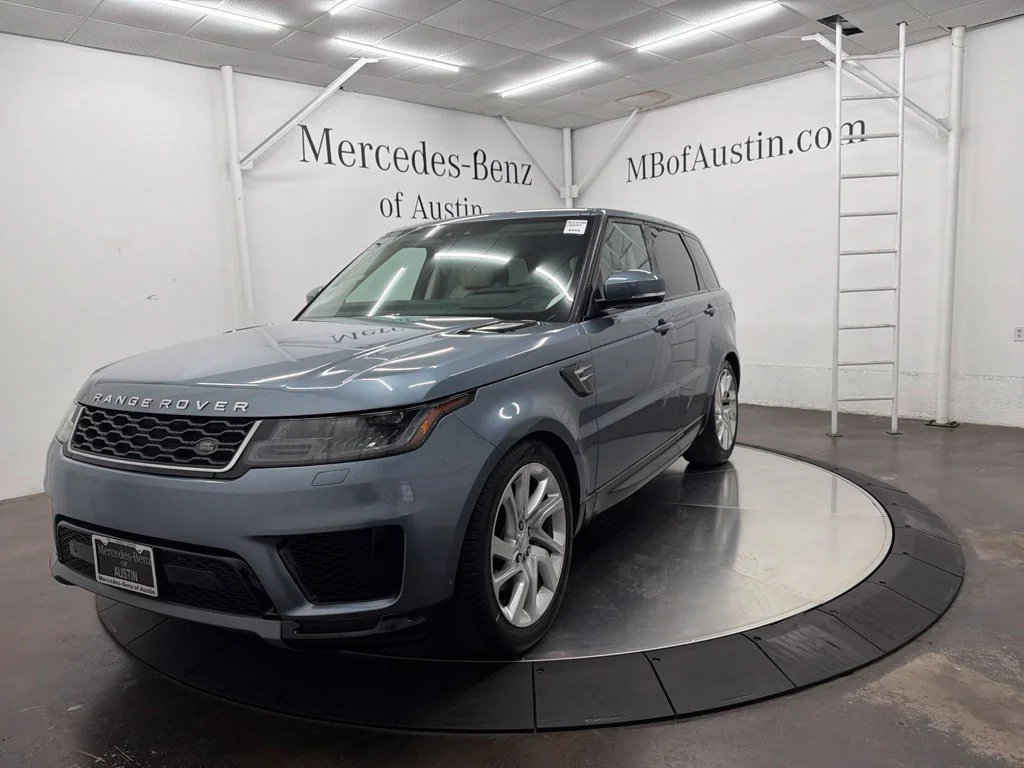 Used 2020 Blue Land Rover HSE image 3