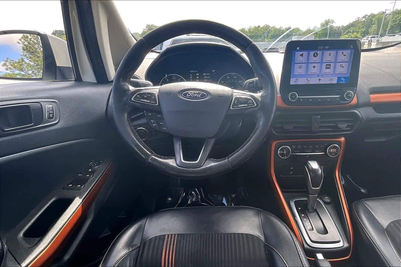 Used 2018 Diamond White Ford SES image 6