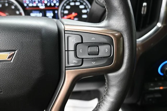 Used 2020 Black Chevrolet High Country image 24