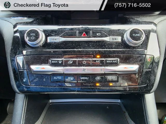 Used 2022 White Metallic Ford ST-Line image 14
