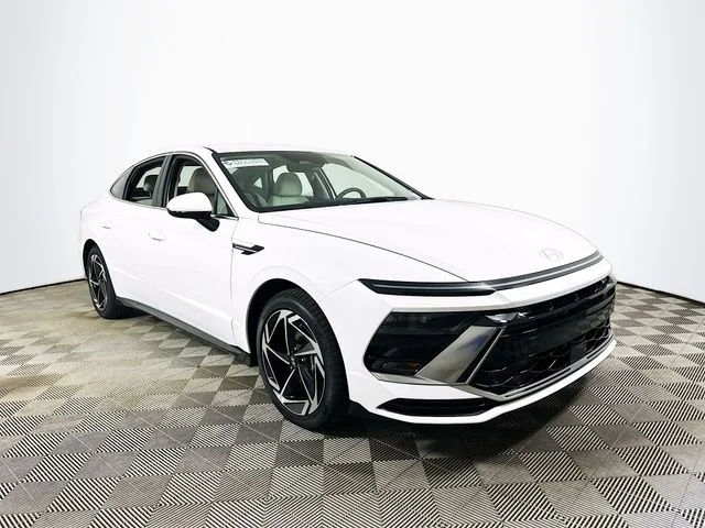 New 2026 Hyundai SONATA SEL Sport
