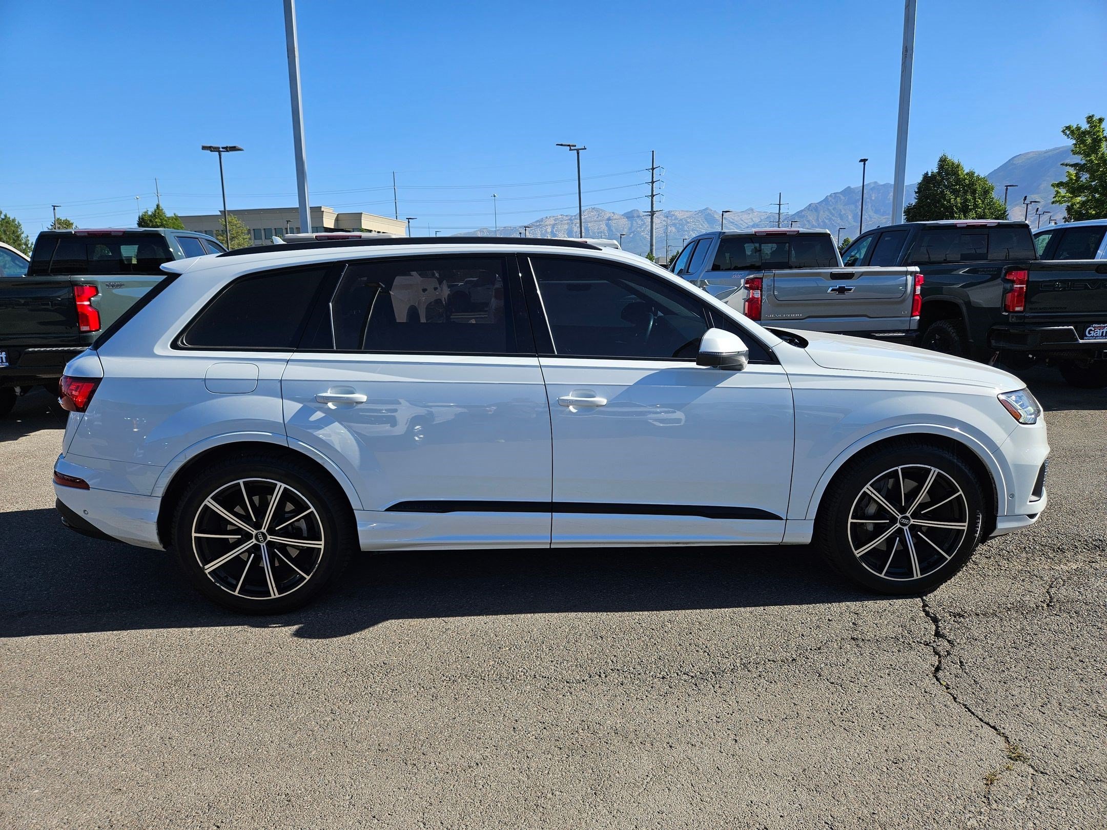 Used 2021 Glacier White Audi Prestige image 2