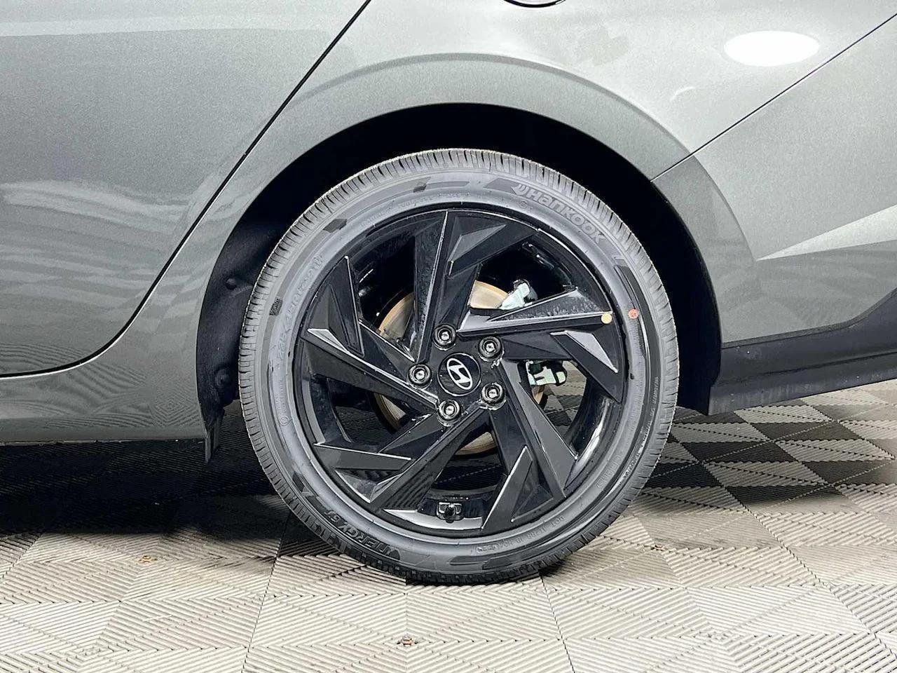 New 2026 Amazon Gray Hyundai SEL Sport image 19