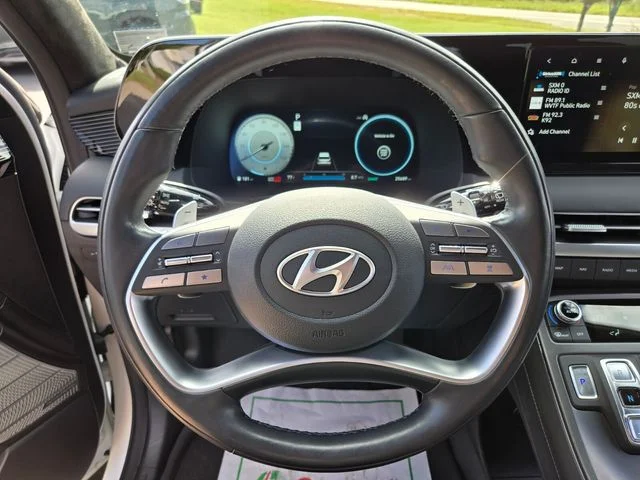 Used 2025 White Hyundai Calligraphy Night Edition image 32
