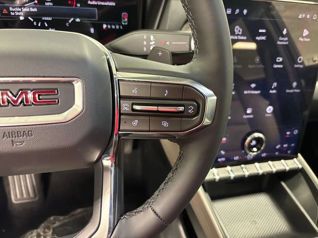 New 2027 Summit White GMC Elevation image 32