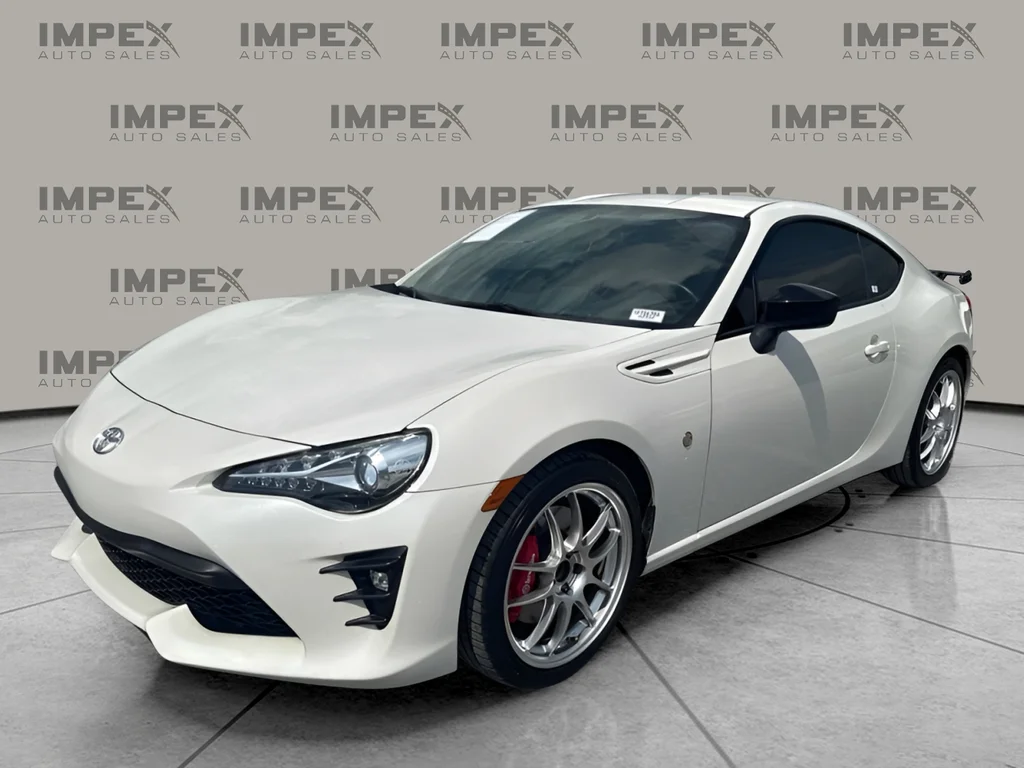 Used 2017 White Toyota 860 Special Edition image 1