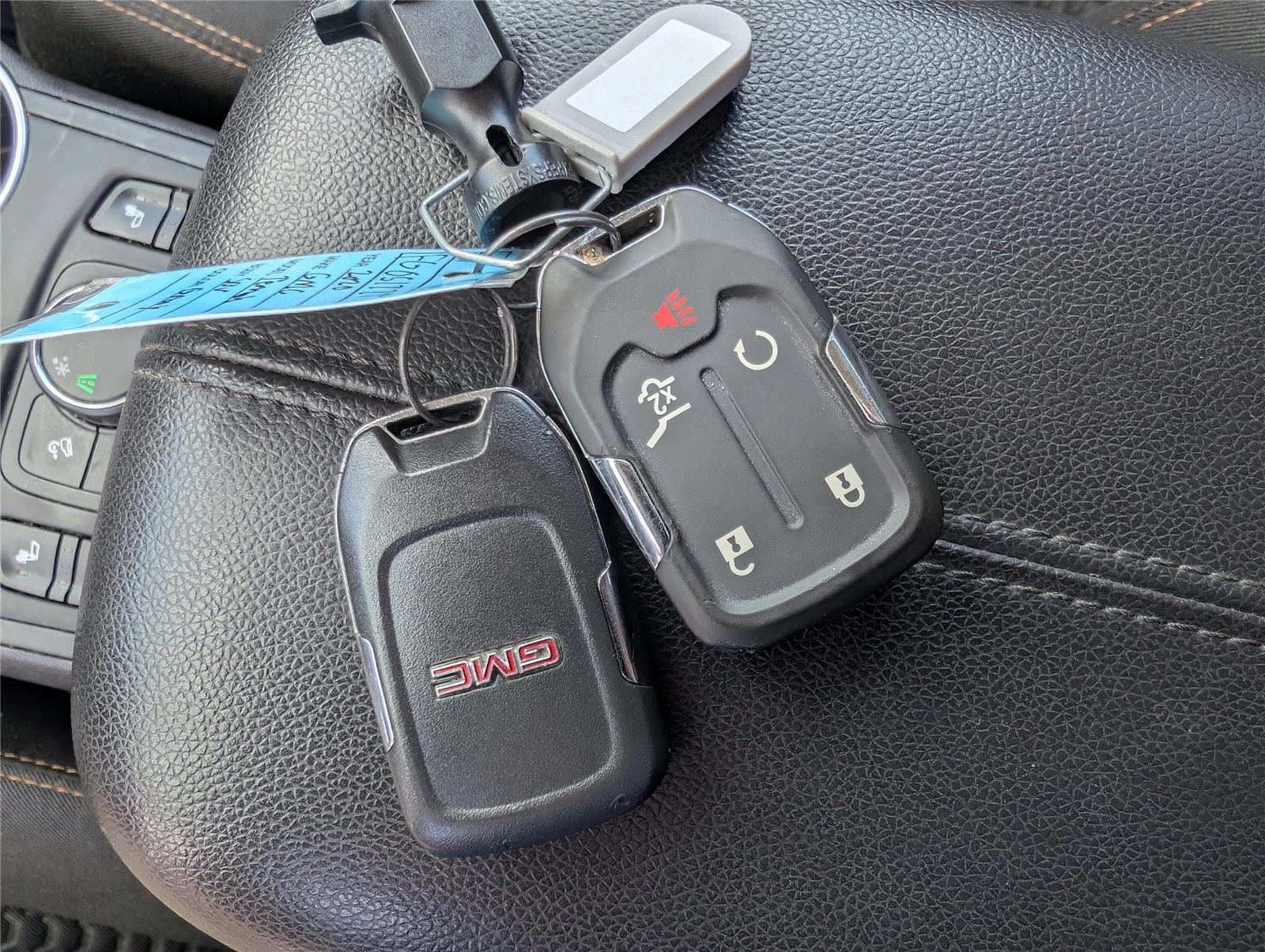 Used 2020 QUICKSILVER METALLIC GMC SLE image 17