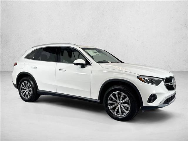 New 2026 Polar White Mercedes-Benz GLC 300 image 32