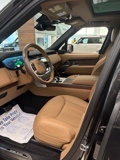 New 2026 Carpathian Grey LAND ROVER SE PHEV image 12