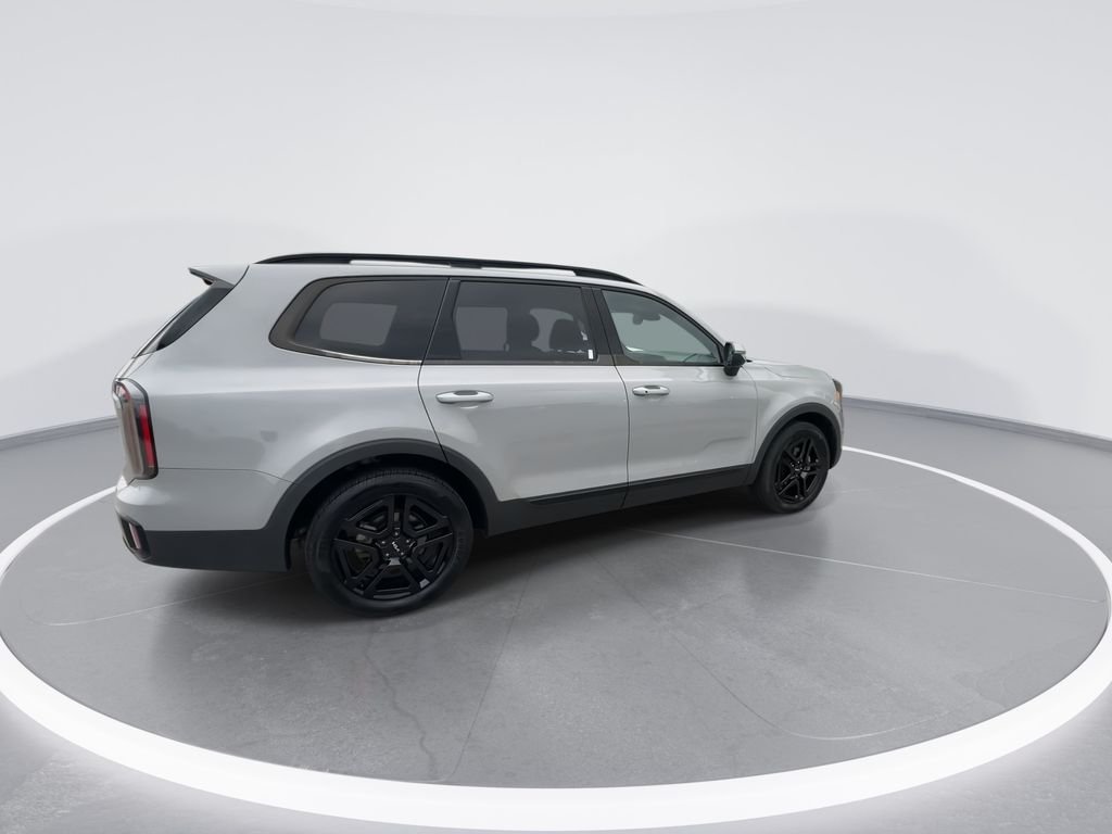Used 2024 Gray Kia EX X-Line image 8