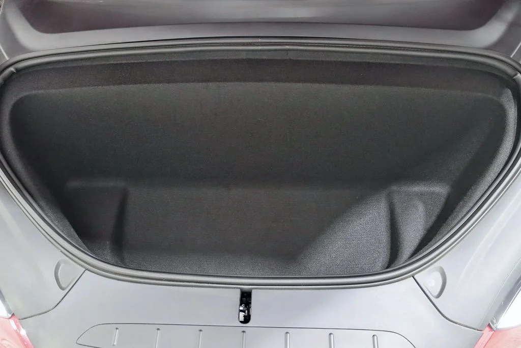 Used 2022 Red Tesla Plaid image 39
