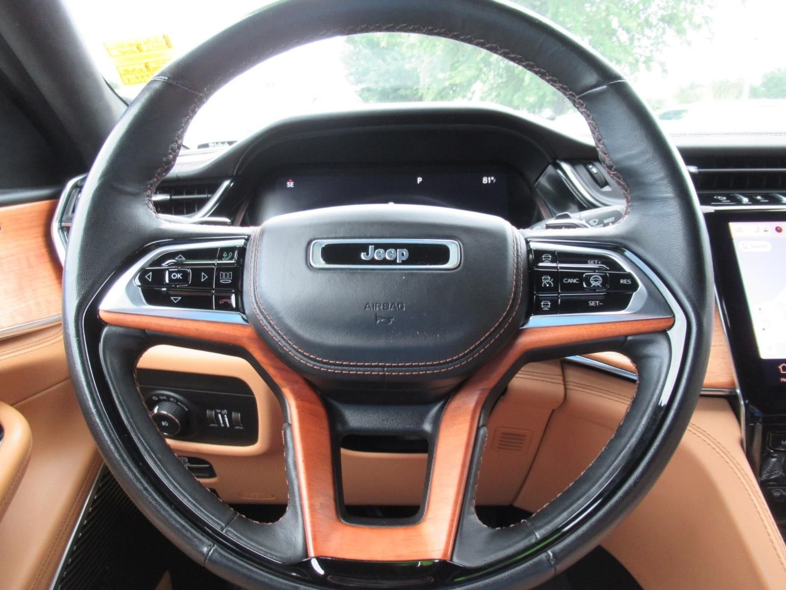Used 2023 White Jeep Summit image 23