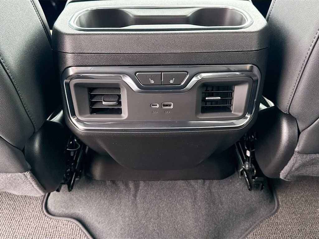 2026 Chevrolet Silverado 3500 HD High Country - Photo 26