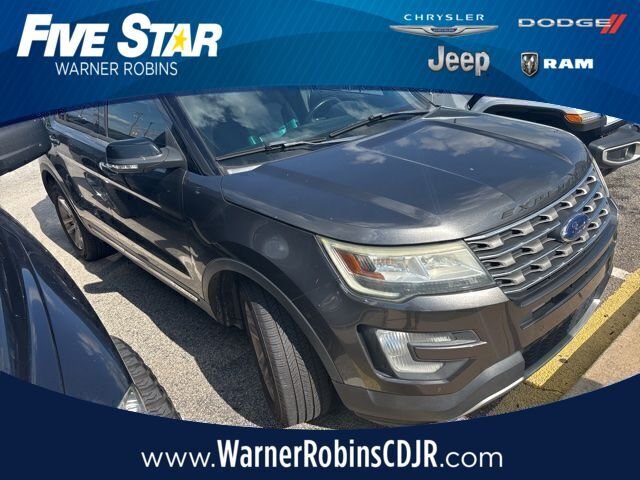 2016 Ford Explorer XLT FWD's photo