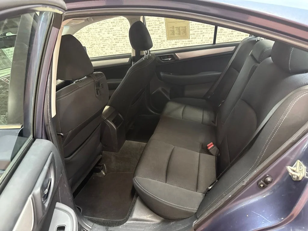 Used 2015 Twilight Blue Metallic Subaru 2.5i image 13