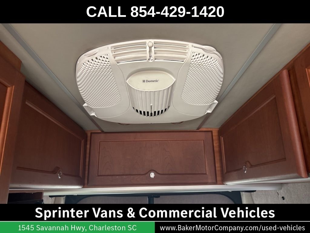 Used 2016 Gray Mercedes-Benz Road Trek image 37