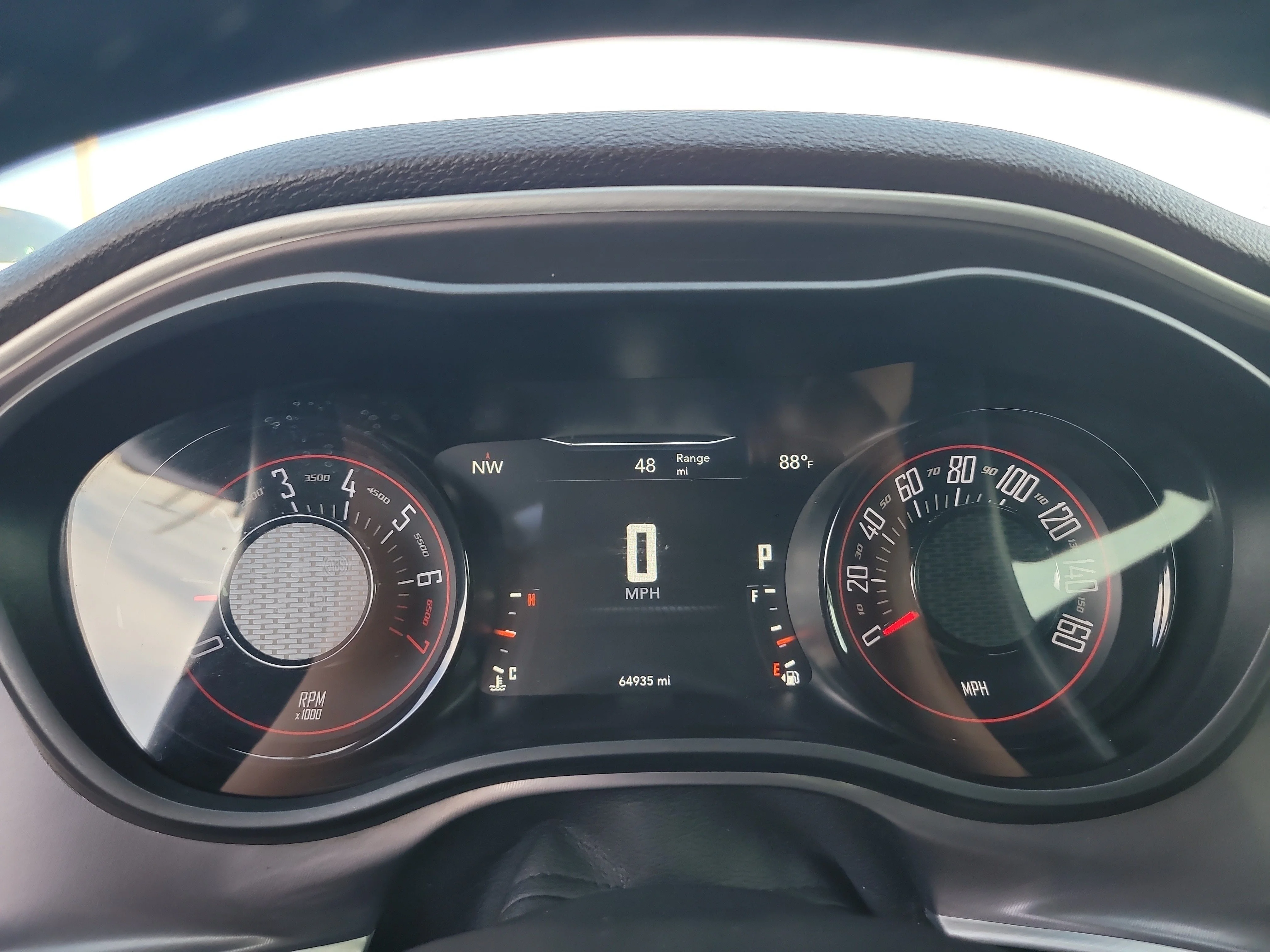 Used 2020 Granite Pearlcoat Dodge SXT image 28