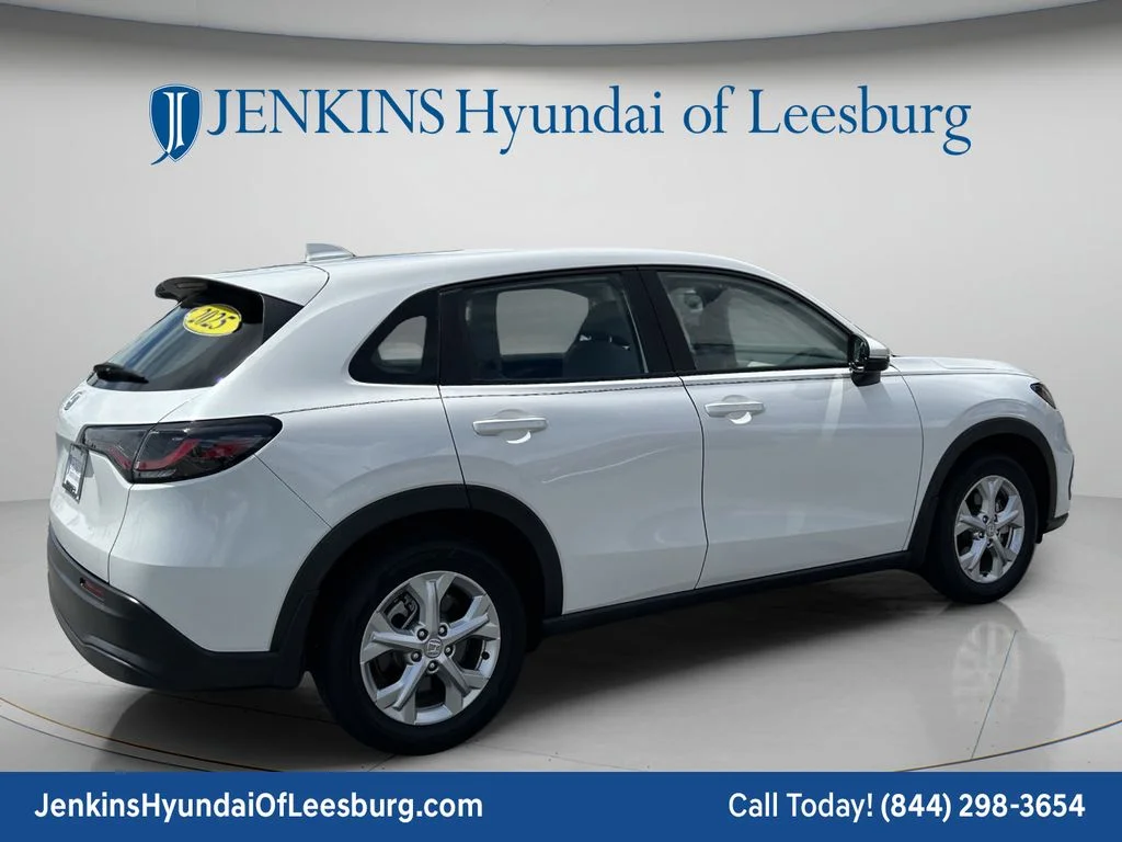 Used 2025 White Honda LX image 5
