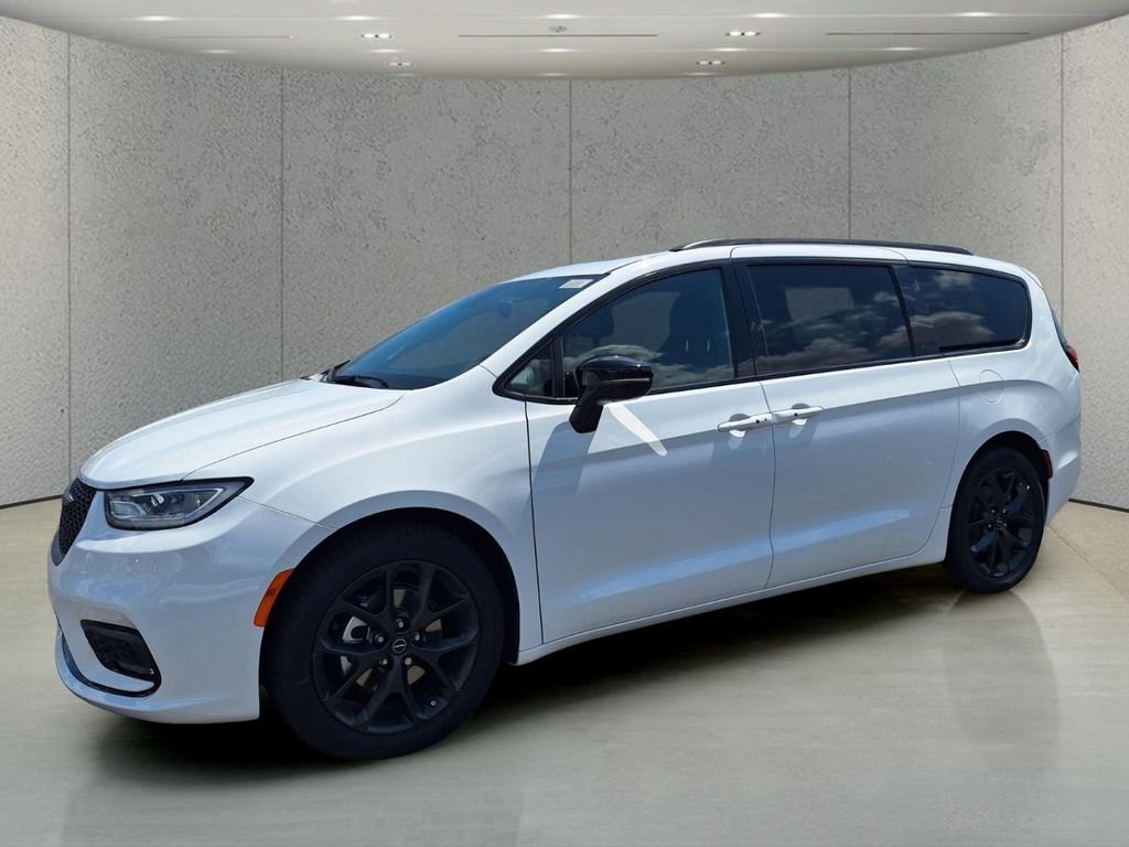 2026 Chrysler Pacifica